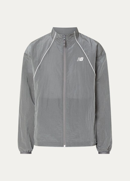 New Balance Sport Legacy trackvest met logo en steekzakken  - voorkant 3 grijs