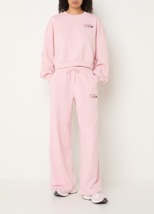 New Balance Trackside high waist straight fit joggingbroek met logo - voorkant 3 roze