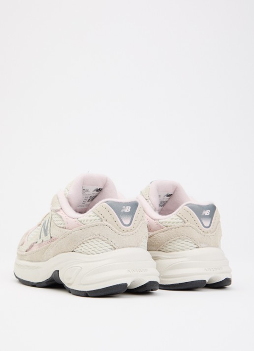 New Balance Turtledove 162 sneaker met details van suède en mesh - achterkant beige
