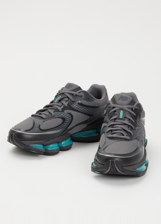 New Balance U20027 sneaker van mesh met logo - detail 3 middengrijs