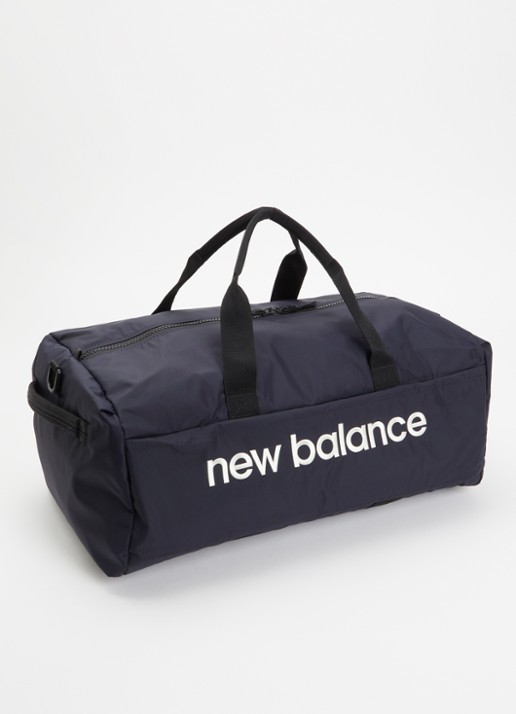 New Balance Urban sporttas met logoborduring en afneembare schouderriem - achterkant 2 donkerblauw