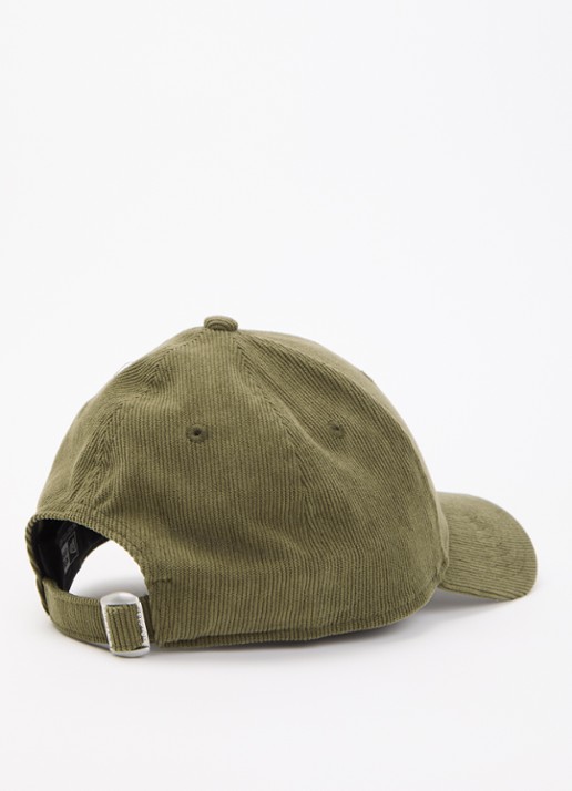 New Era 9Forty pet van corduroy met logoborduring - detail 2 bronsgroen