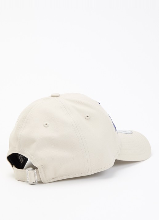 New Era Pet met logoborduring - detail 2 creme