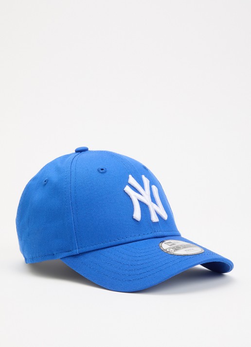 New Era Pet met logoborduring