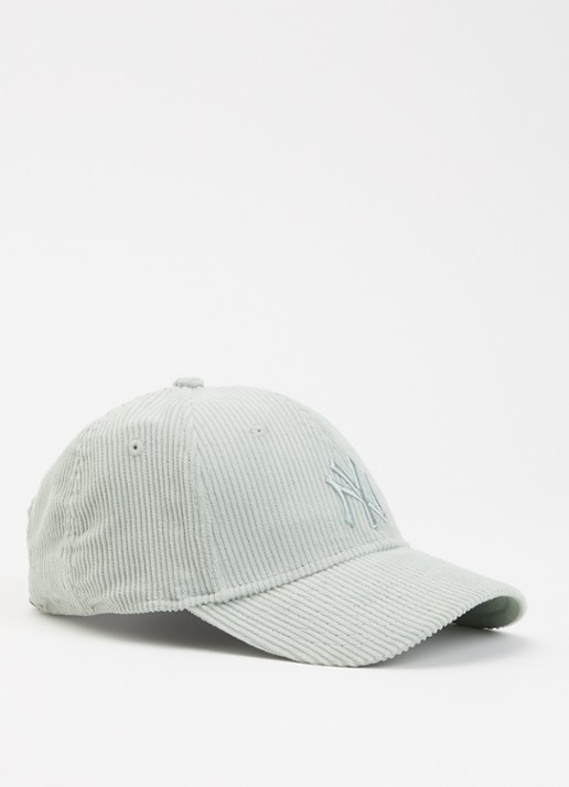 New Era Pet van corduroy met logoborduring