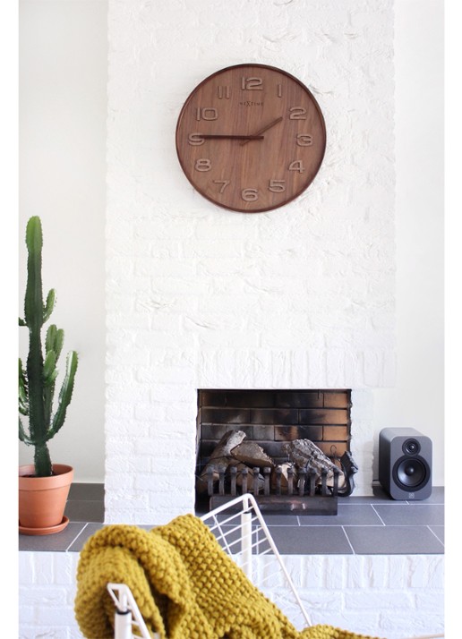 NeXtime Wood Wood Big wandklok 53 cm - voorkant 2 bruin