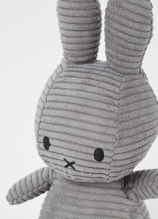 Nijntje Miffy knuffel van corduroy 23 cm - voorkant 2 grijs