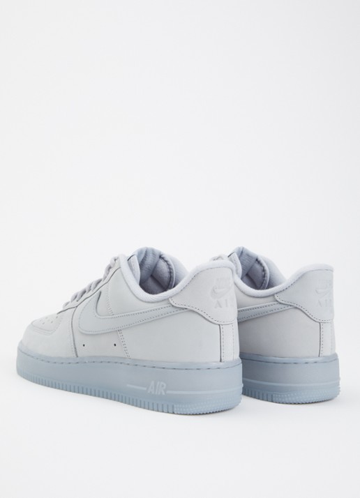 Nike Air Force 1 '07 WB sneaker van nubuck - achterkant lichtgrijs
