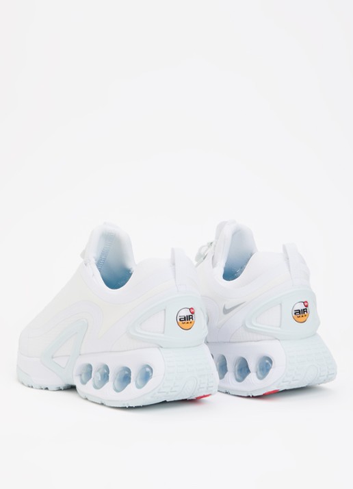 Nike Air Max Dn sneaker met mesh details - achterkant wit