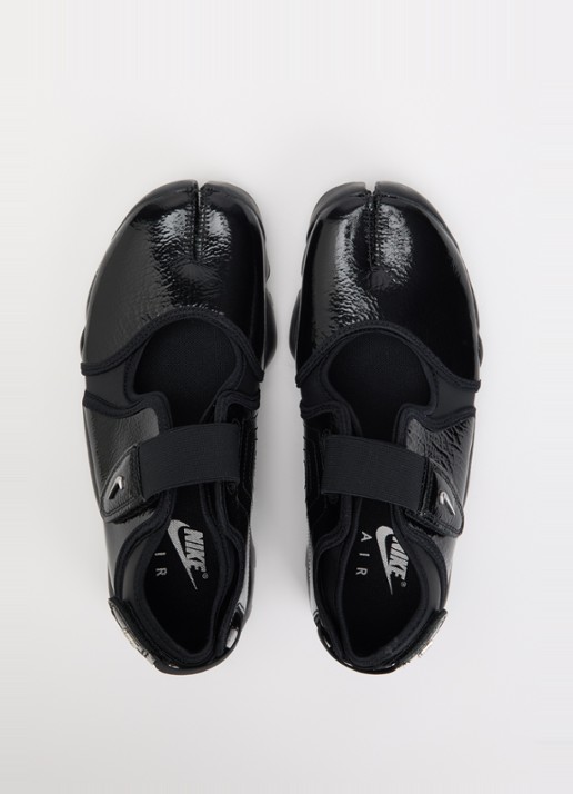 Nike Air Rift sneaker met lakfinish  - detail 2 zwart