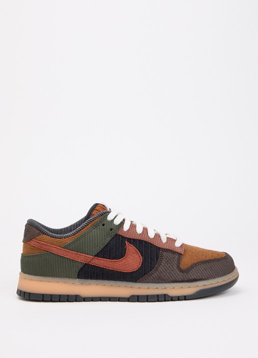 Nike Dunk Low sneaker van corduroy