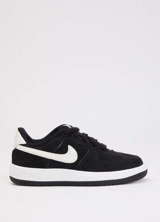 Nike Force 1 sneaker van suède