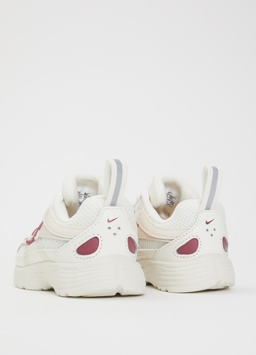Nike P-6000 sneaker met mesh details - achterkant 2 creme