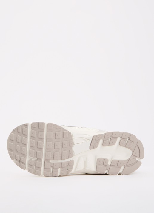 Nike Vomero sneaker met mesh details - detail wit