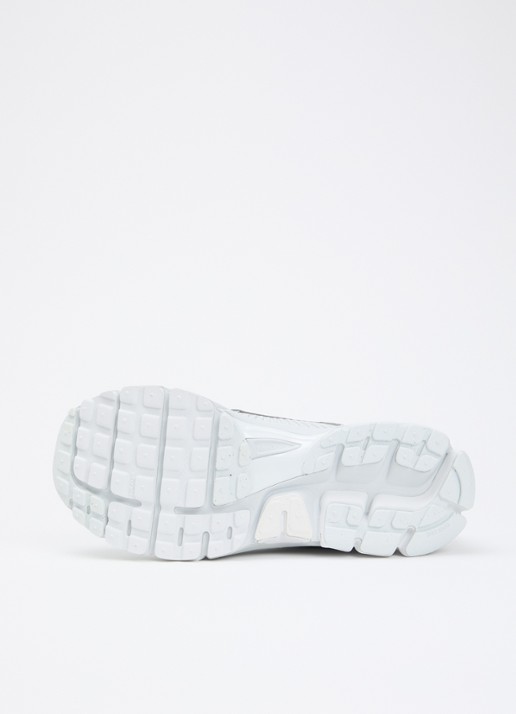 Nike Zoom Vomero 5 sneaker met mesh details - detail 5 lichtblauw