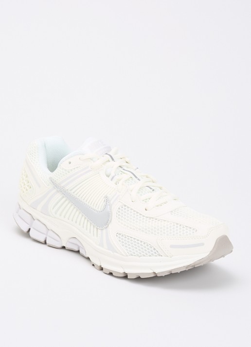 Nike Zoom Vomero 5 sneaker met mesh details