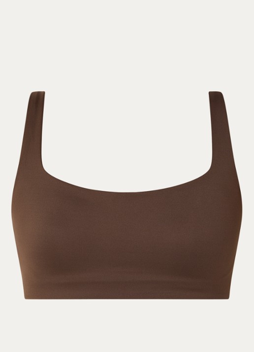 NikeSKIMS Matte sport bh met medium support - voorkant lichtbruin