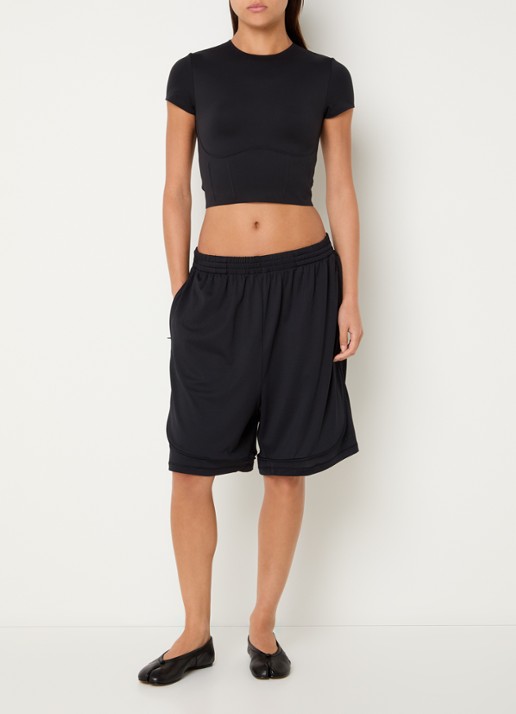 NikeSKIMS Matte trainings crop top met stretch - voorkant 3 zwart