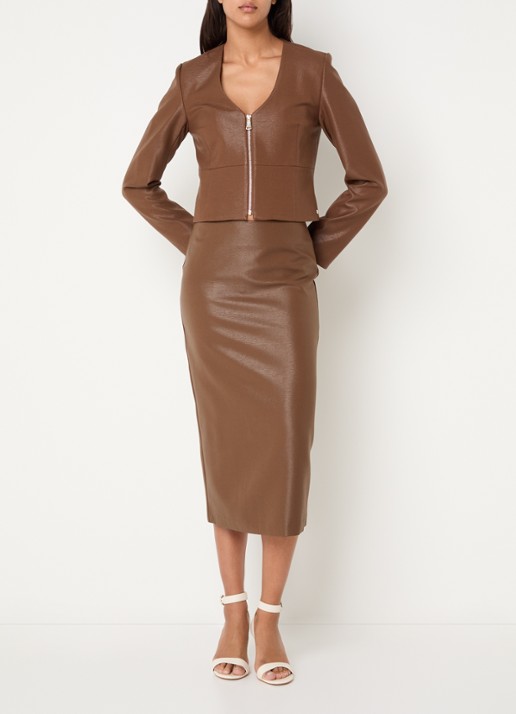 NIKKIE Aelena midi rok van imitatieleer met split - voorkant 3 cognac