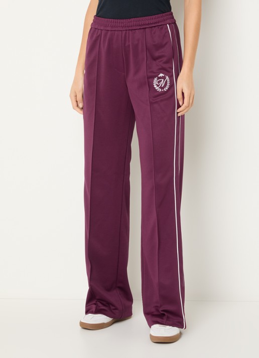NIKKIE Alara high waist straight fit trackpants met logoborduring