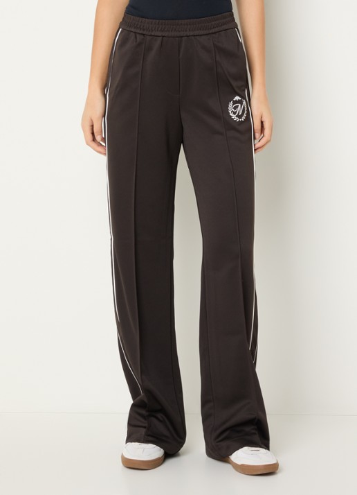 NIKKIE Alara high waist straight fit trackpants met logoborduring