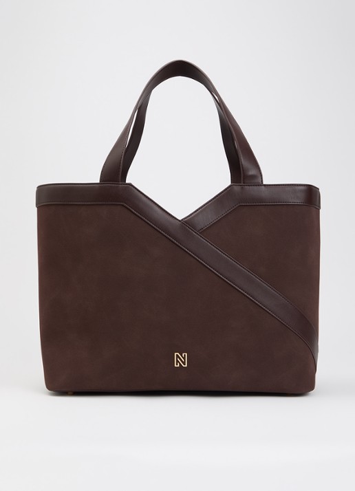 NIKKIE Alvin shopper met logo - voorkant 5 chocoladebruin