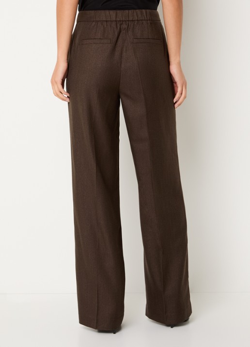 NIKKIE Anou high waist straight fit pantalon met steekzakken - achterkant 2 donkerbruin