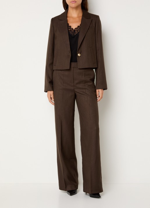 NIKKIE Anou high waist straight fit pantalon met steekzakken - voorkant 4 donkerbruin