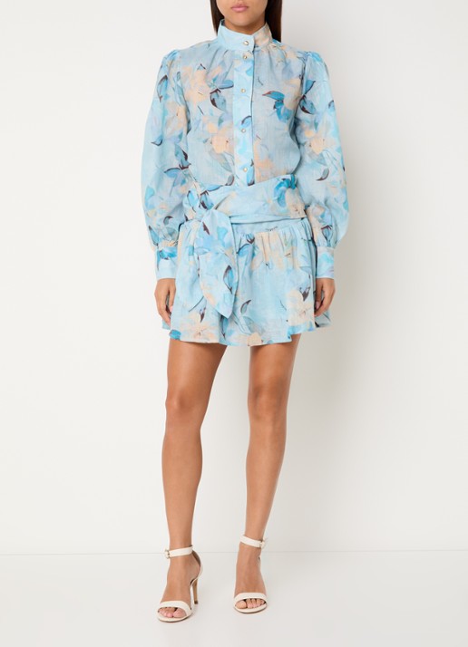 NIKKIE Avalon semi-transparante blouse met bloemprint  - voorkant 4 lichtblauw