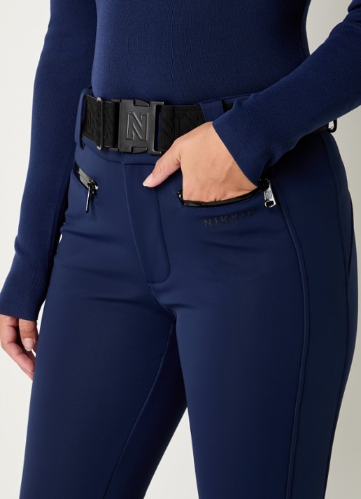 NIKKIE Grace high waist flared fit skibroek met ceintuur - detail 6 donkerblauw