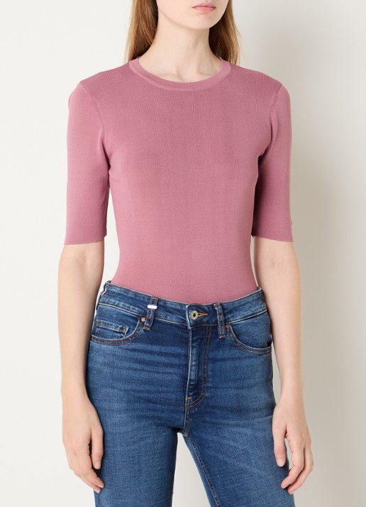 NIKKIE Jolie fijngebreide top met ronde hals
