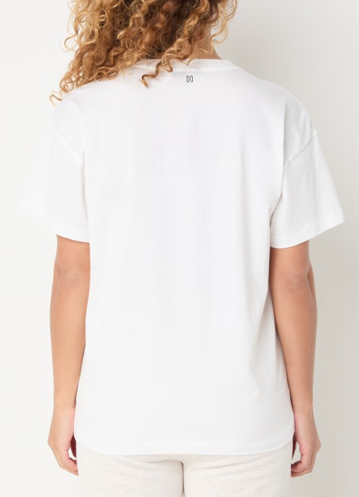 NIKKIE Odessi T-shirt met logoprint - achterkant gebroken wit
