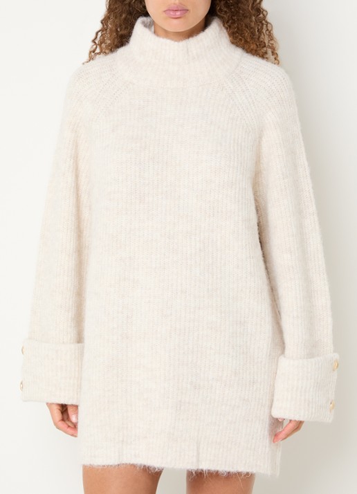 NIKKIE Opole mini jurk in wolblend met col - detail 2 gebroken wit