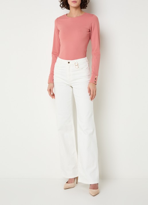 NIKKIE Orleans high waist flared leg jeans met gekleurde wassing - voorkant 3 wit