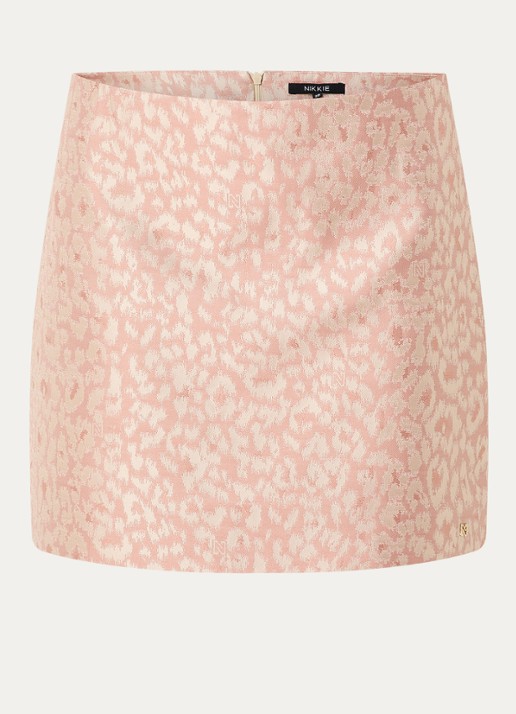 NIKKIE Palencia mini rok met panterprint - voorkant 2 zalmroze