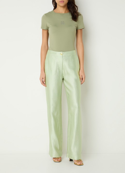NIKKIE Polarmar high waist straight fit pantalon met steekzakken - voorkant 2 lichtgroen