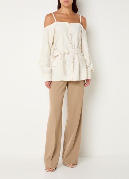 NIKKIE Reims high waist straight fit pantalon met steekzakken - voorkant 2 camel
