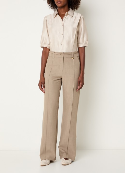 NIKKIE Relizane blouse met plooidetail - voorkant 2 lichtoranje
