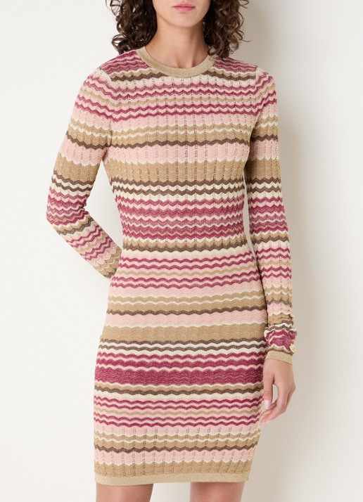 NIKKIE Rio midi jurk met metallic finish