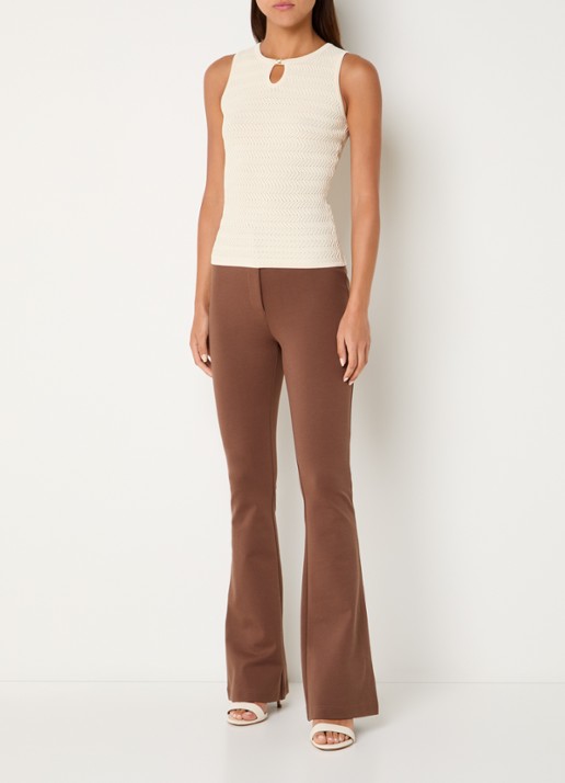 NIKKIE Riom top met structuur - voorkant 2 creme