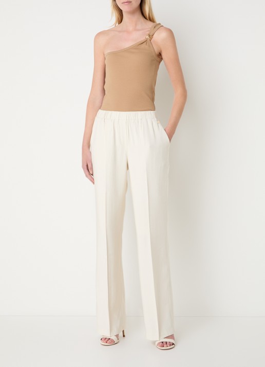 NIKKIE Riva mid waist straight fit pantalon met persplooi en steekzakken - voorkant 3 creme