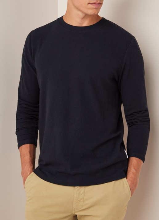 NN.07 Clive longsleeve in katoenblend met structuur - detail 3 donkerblauw