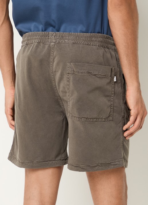 NN.07 Gregor straight fit korte broek met steekzakken - achterkant 4 bruin