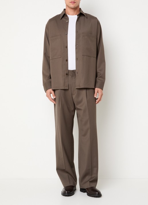 NN.07 Overshirt in wolblend met borstzakken - voorkant 3 donkerbeige