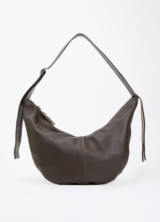 Nona Buckle Banana XL crossbodytas van leer