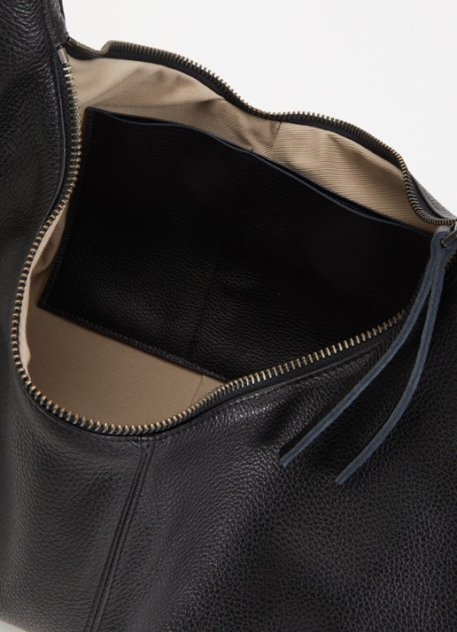 Nona Large Slouchy crossbodytas van leer - detail 3 zwart