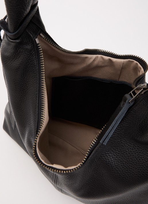 Nona M crossbodytas van leer - detail zwart
