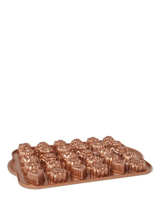 Nordic Ware Tea Cake & Candy Mold bakvorm - voorkant koper