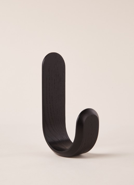 Normann Copenhagen Curve Hook wandhaak 18 cm - voorkant 2 zwart