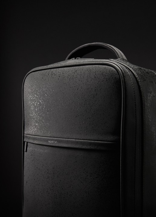Nortvi Active rugzak met 14 inch laptopvak - detail 4 midnight black / zwart